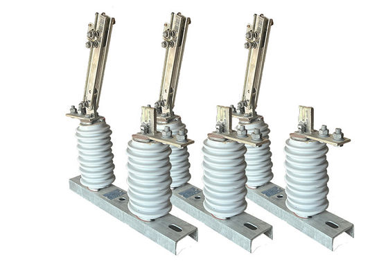 chất lượng  Outdoor Disconnector Switch Ceramic Insulator Hookstick Operated Switch 700Pa Used With Vacuum Circuit Breaker nhà máy sản xuất