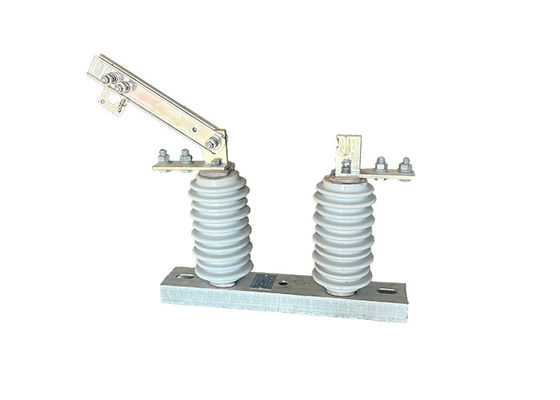 Điện áp cao bên ngoài Disconntor Switch AC Power hiệu quả tốt hơn được sử dụng với bên ngoài Vacuumm circuit breaker cho hệ thống điện