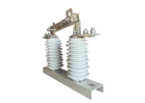 Chuyển mạch cách ly cao áp suất 24kV 700Pa Đối với hệ thống điện Chuyển mạch ngắt kết nối điện AC ngoài trời một pha