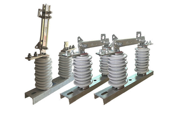 GW9-10 High Voltage Isolator Switch 630A Overhead Line Disconnect Switch For Protection được sử dụng trong hệ thống điện