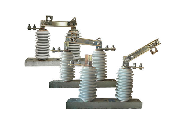 Porcelain Isolator High Voltage Outdoor Disconnector Switch GB 1985-2014 hoạt động cho hệ thống truyền điện