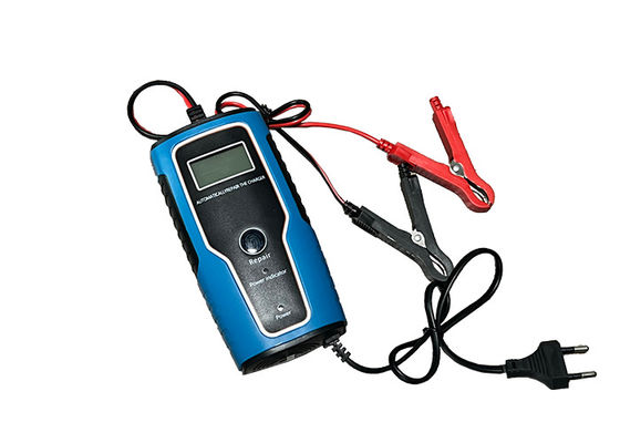 12V 6A Jump Starter Bộ sạc di động Tiến bộ xung với công nghệ điều chế Bộ sạc pin xe ô tô